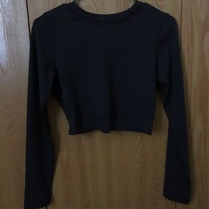 Long sleeve lululemon crop top
